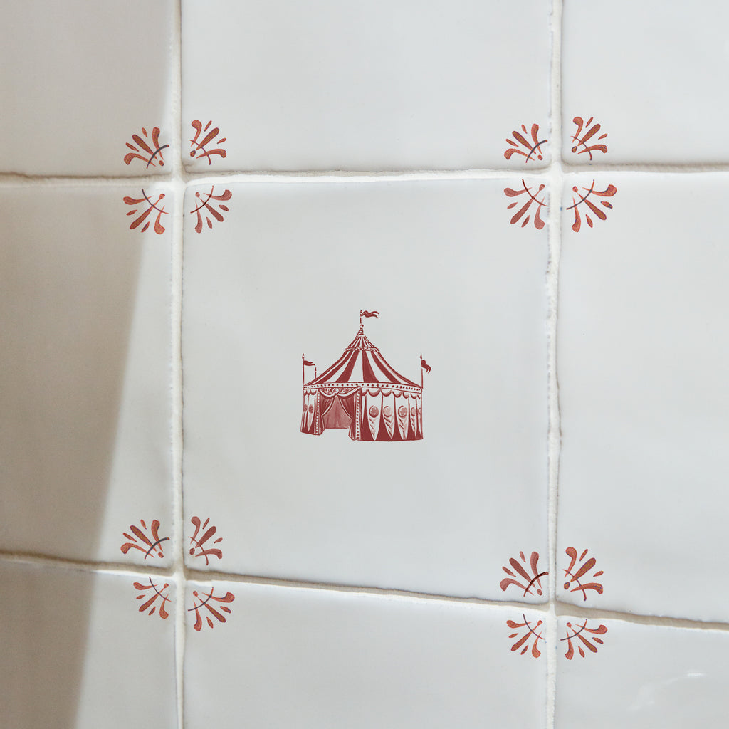 Big Top Delft Tile