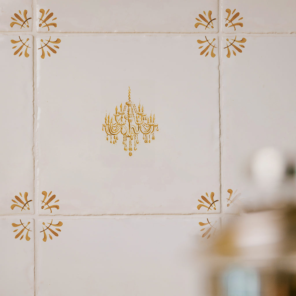 Chandelier Delft Tile