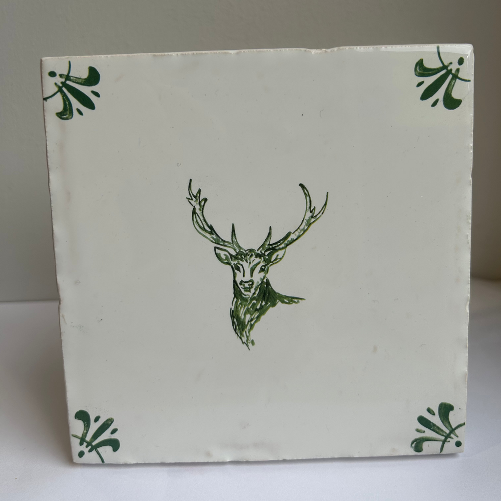 End of Line Stag Delft Tile - Green 12.5cm